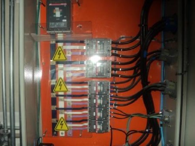Foto 1 - Eletricistas Industrial, Predial e Comercial
